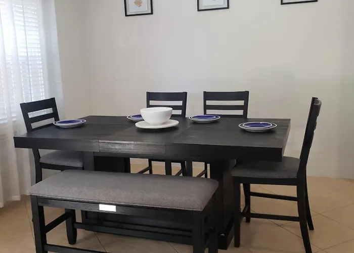 Apartment Ivys Luxury Townhouse *